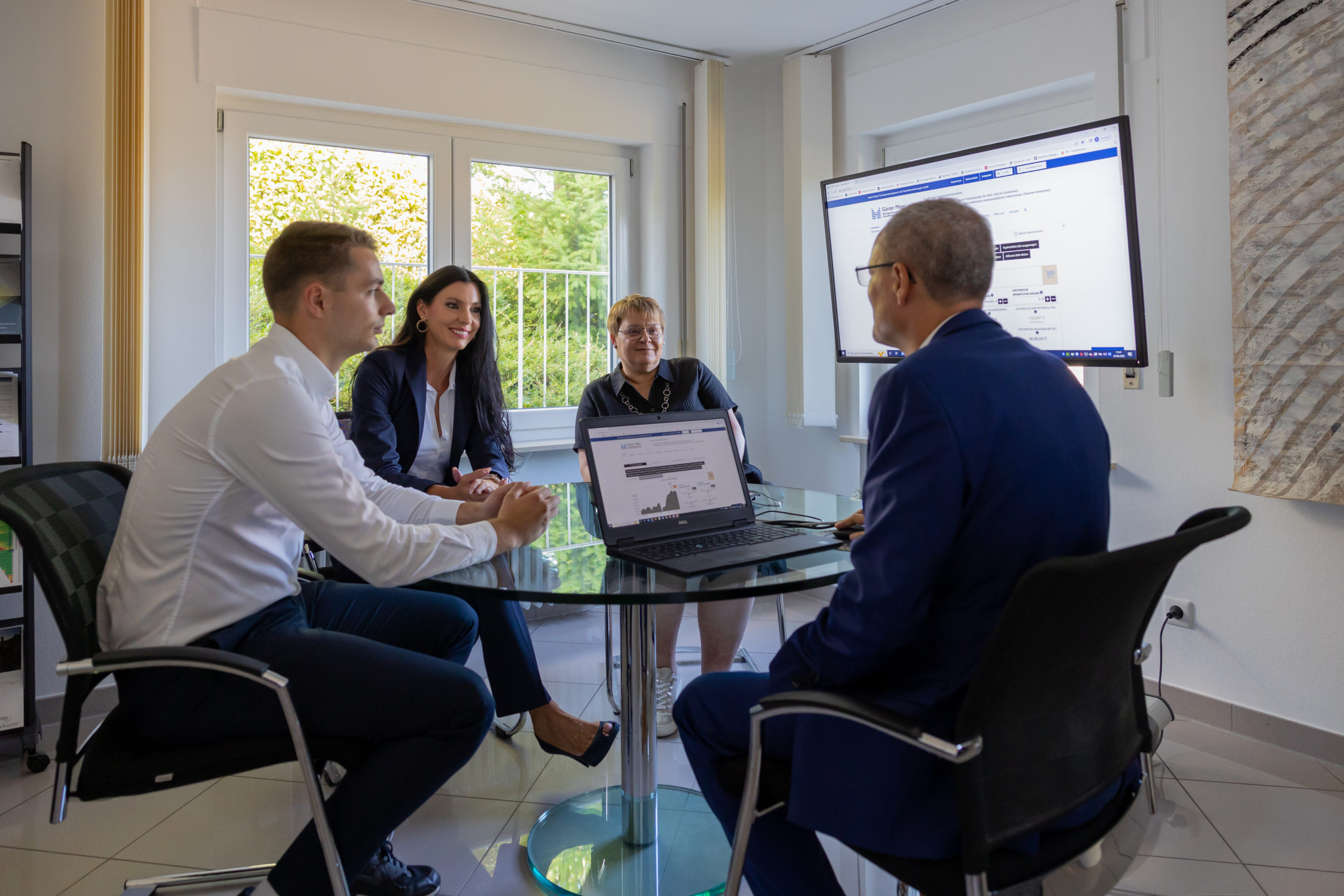 Beratungsgespräch bei der Mayer Vermögensmanagement